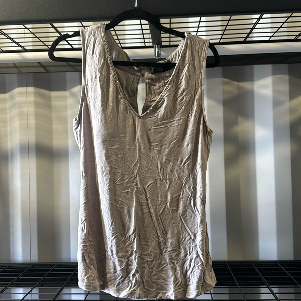 Bke btq. Beaded  tank.🤝